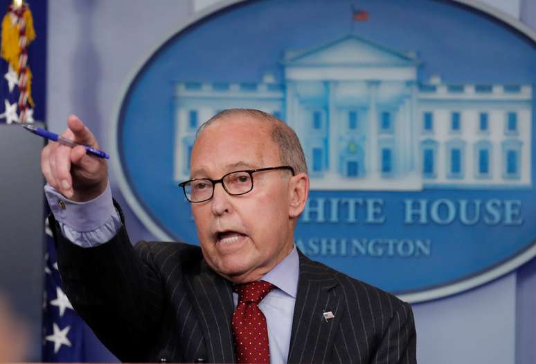 O assessor econômico da Casa Branca, Larry Kudlow, fala à imprensa na Casa Branca, em Washington
28/01/2019
REUTERS/Jim Young 