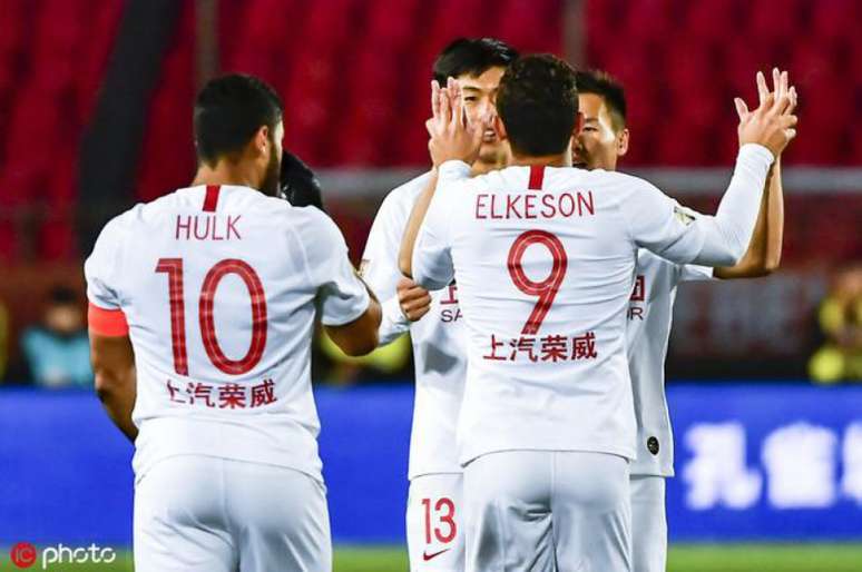 Brasileiro em campo pelo SIPG (Foto: Reprodução)