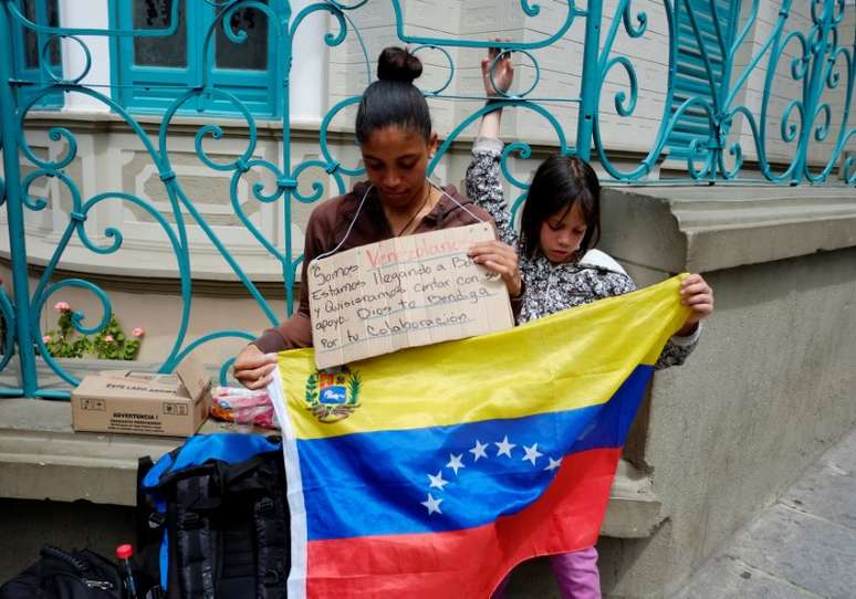 Imigrantes venezuelanos no centro de La Paz
29/03/2019
REUTERS/David Mercado