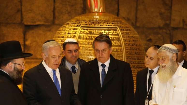 Bolsonaro com Netanyahu em Jerusalém; premiê israelense passará por eleições cruciais dentro de poucos dias