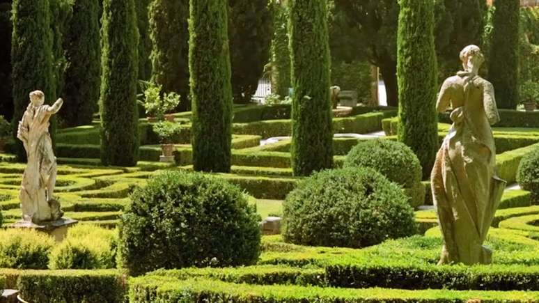 Para o poeta C&iacute;cero, um jardim e uma bicicleta deveriam ser suficientes para preencher as necessidades de todos