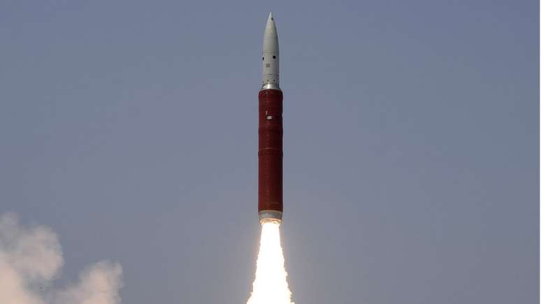 A Índia foi o quarto país a realizar teste com destruição de satélite e causou preocupação. Na imagem, o míssil usado no procedimento