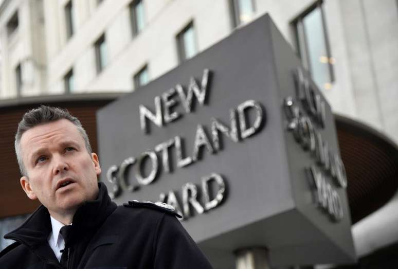 Subcomiss&aacute;rio de pol&iacute;cia de Londres, Graham McNulty, faz pronunciamento em frente ao pr&eacute;dio da New Scotland Yard
04/03/2019
REUTERS/Toby Melville