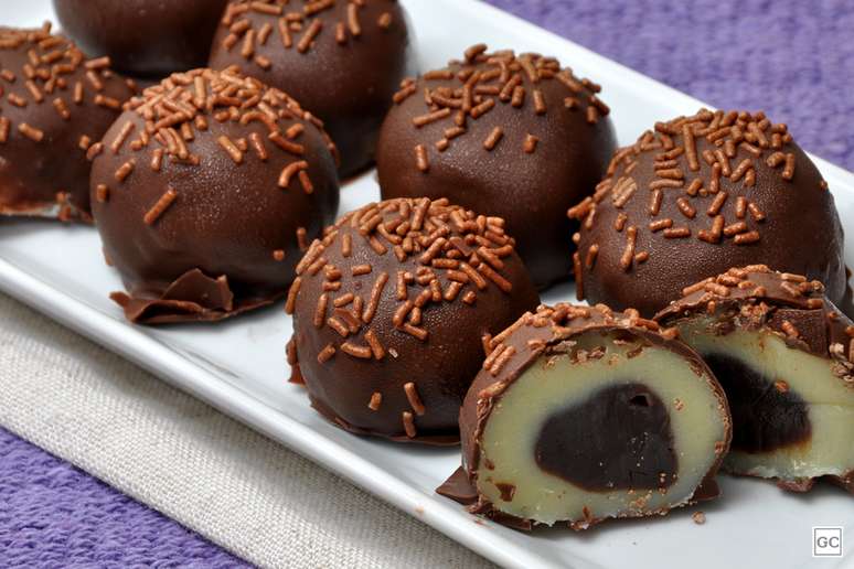 Foto:	Gisele Tesser | 
Produ&ccedil;&atilde;o:	Gisele Tesser/&Acirc;ngela Cardoso/Fernando Santos