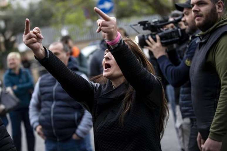 Protesto contra ciganos em Torre Maura, na periferia de Roma