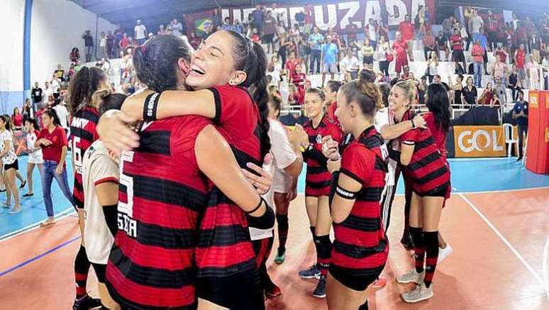 Flamengo vai disputar a Superliga Feminina