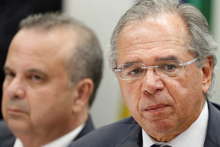 O ministro Paulo Guedes na CCJ da Câmara