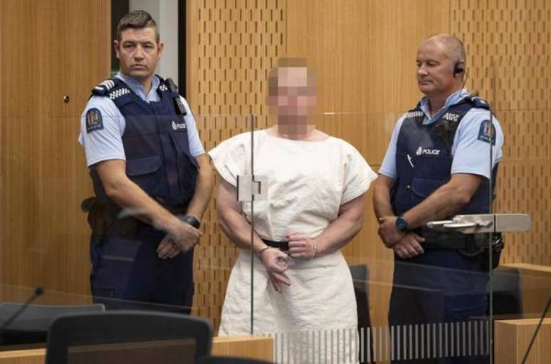 Terrorista da N.Zelândia responderá 50 acusações de homicídio