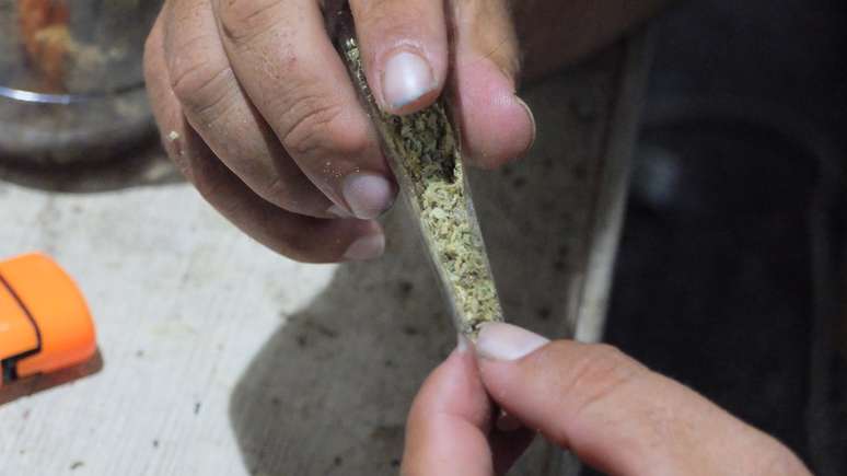 O Uruguai também controla a potência da maconha que está sendo vendida