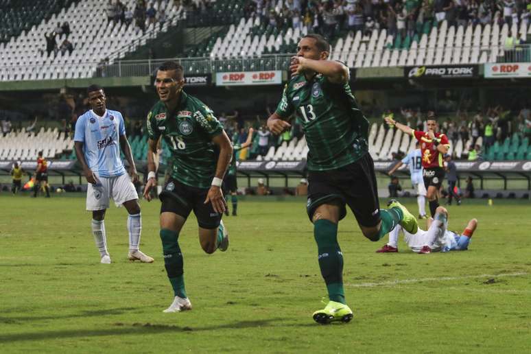 Wanderley do Coritiba durante a partida entre Coritiba e Londrina, válida pela semifinal do 2º turno do Campeonato Estadual Paranaense, realizada no estádio Couto Pereira, na cidade de Curitiba, neste domingo (07)