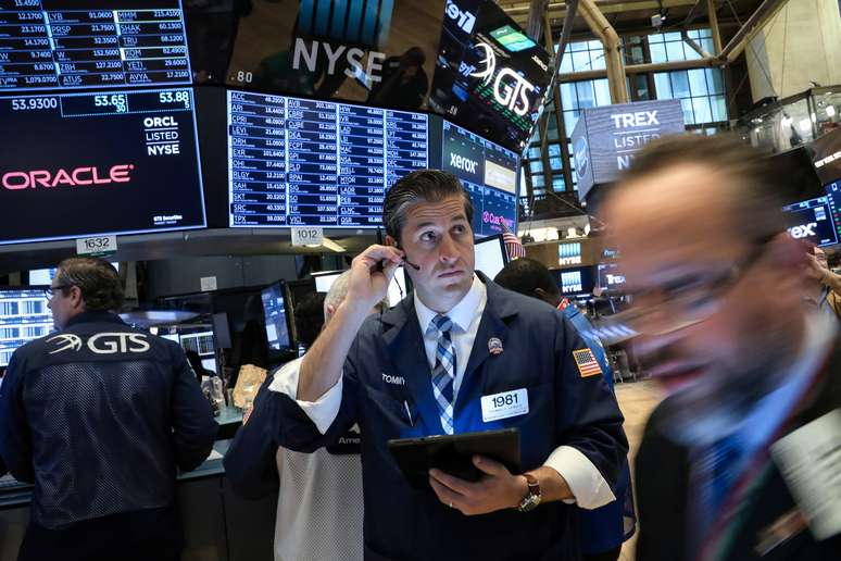 Operadores na Bolsa de Valores de Nova York
08/04/2019
REUTERS/Brendan McDermid