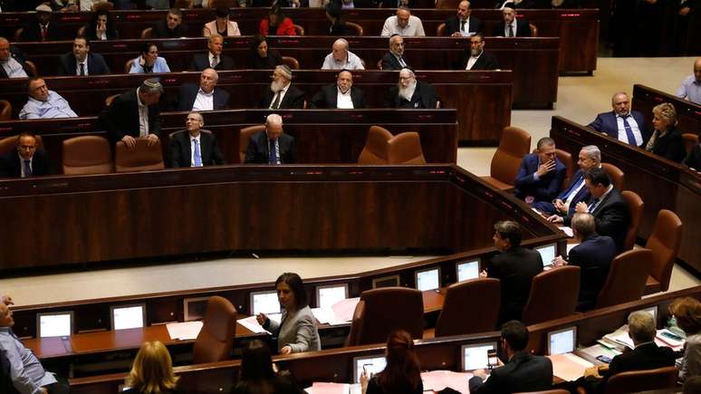 O partido que consegue mais assentos no Knesset pode n&atilde;o cosneguir formar um governo de coaliz&atilde;o