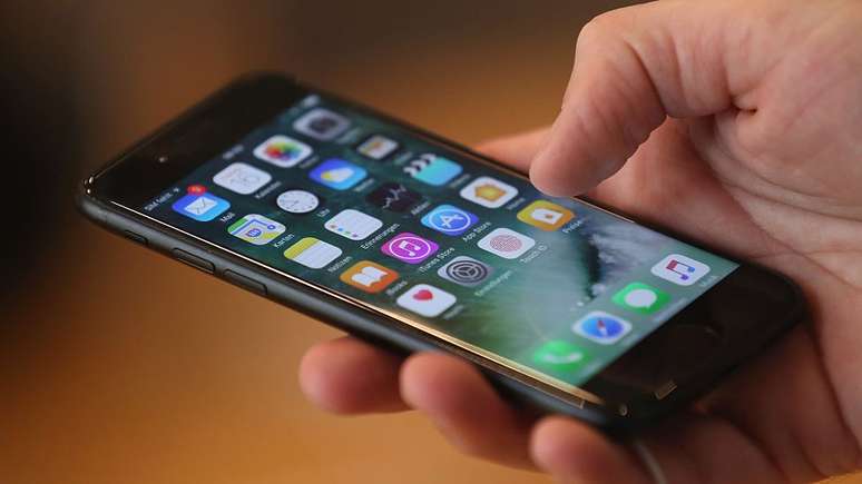 Quase 1.500 celulares foram substituídos sem que a empresa detectasse a fraude