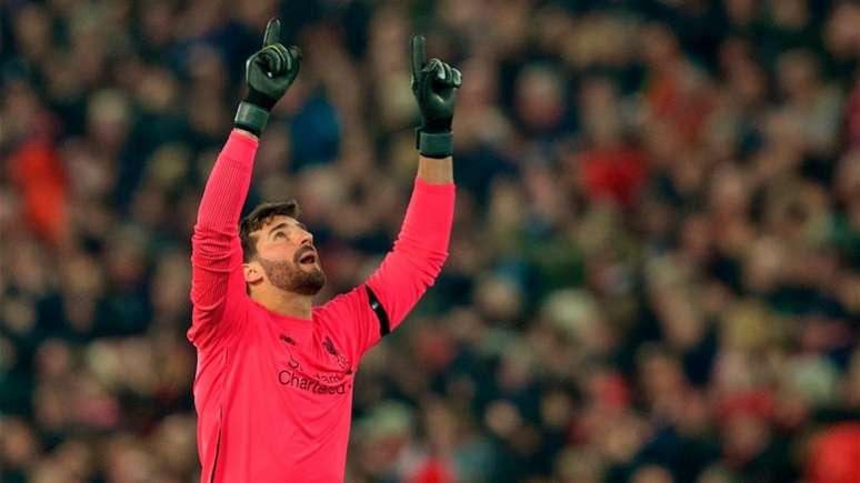 Alisson teve mais uma boa atuação (Fotos: Divulgação/Liverpool)