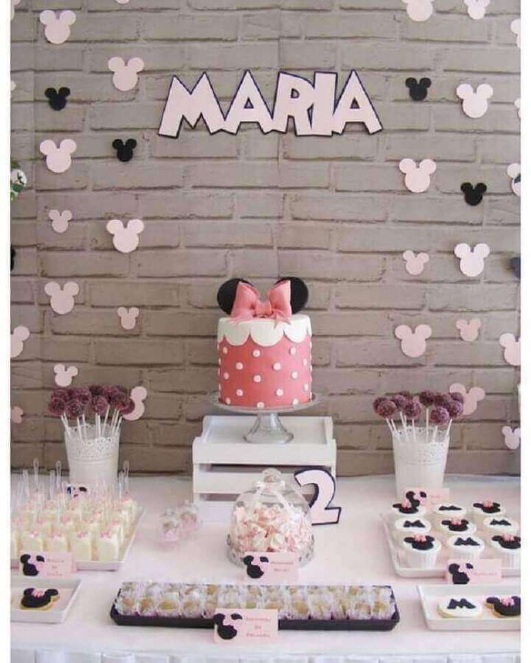 57. Decoração simples para festa de aniversário infantil da Minnie – Foto: Pinosy