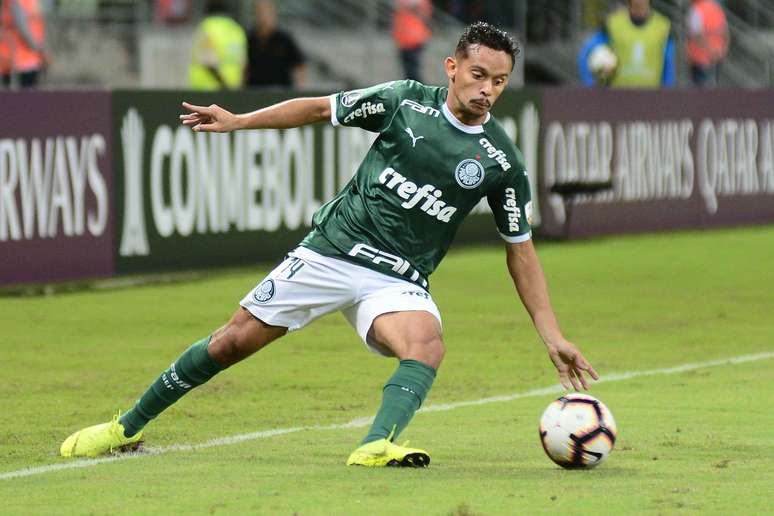 Gustavo Scarpa, do Palmeiras, em partida contra o Junior Barranquilla, válida pela 4ª rodada do Grupo F da Copa Libertadores 2019, no Allianz Parque, em São Paulo, nesta quarta-feira (10).