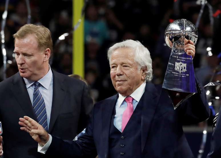 FILE PHOTO: NFL Football - Super Bowl LIII - New England Patriots v Los Angeles Rams - Mercedes-Benz Stadium, Atlanta, Georgia, U.S. - February 3, 2019. New England Patriots owner Robert Kraft celebrates with the Vince Lombardi Trophy after winning Super Bowl LIII. REUTERS/Mike Segar/File Photo - RC12C7914590