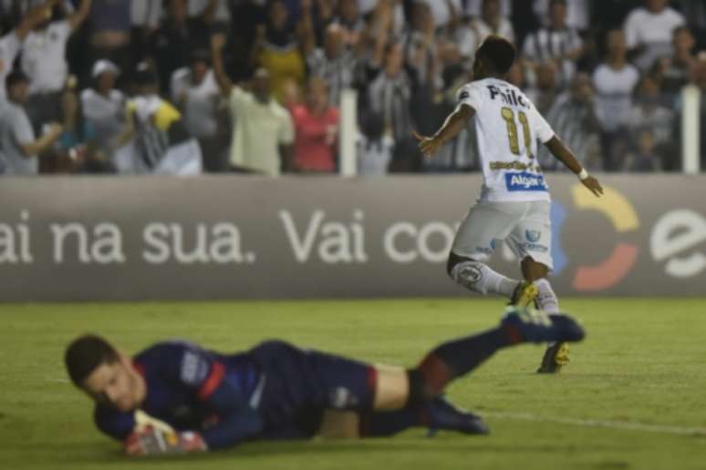 Rodrygo marcou o segundo gol do Santos no duelo contra o Atlético-GO, na Vila Belmiro (Foto: Divulgação/Twitter)