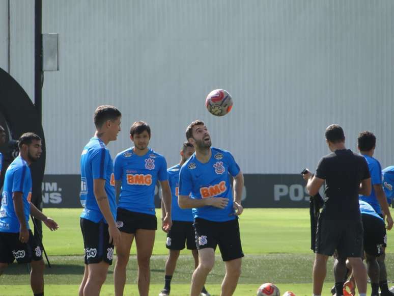 Elenco pode ser usado em decisão contra a Chapecoense, em Chapecó, na quarta (Foto: Ana Canhedo/Lancepress!)