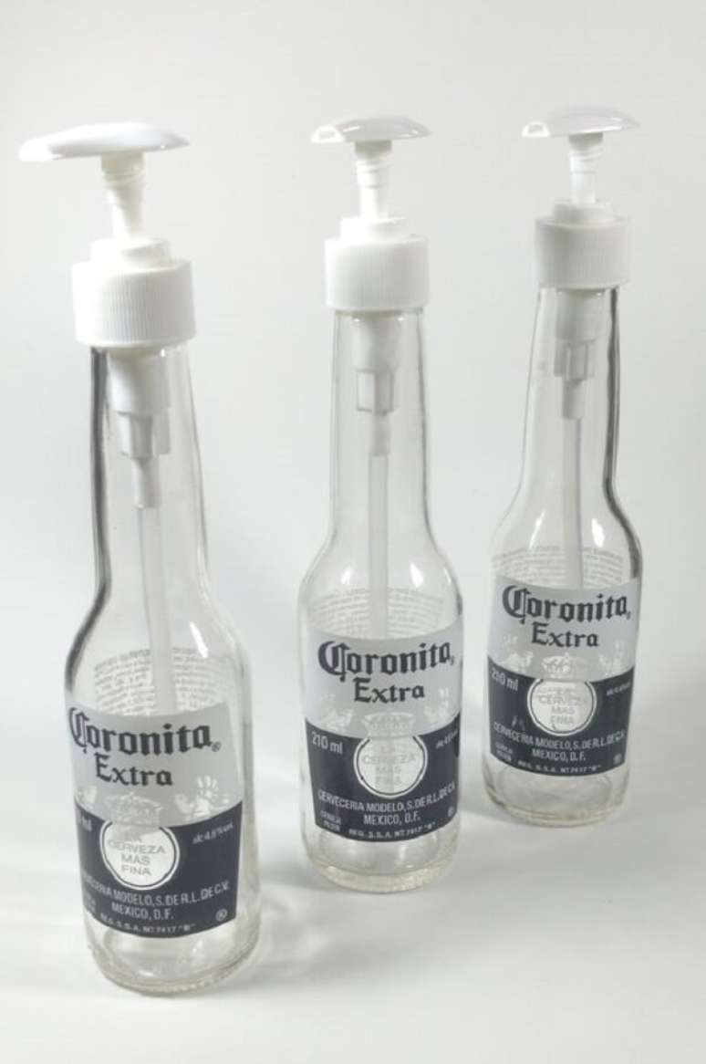 23 – Suporte para sabonete líquido com garrafa de vidro. Fonte: Mercado Livre