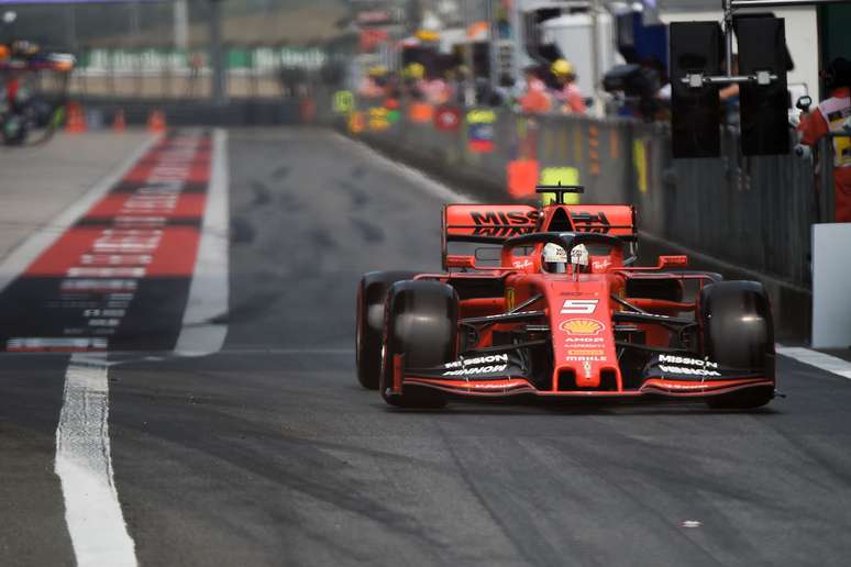 Vettel acredita que a diferença entre a Ferrari e a Mercedes “é muito grande” na China