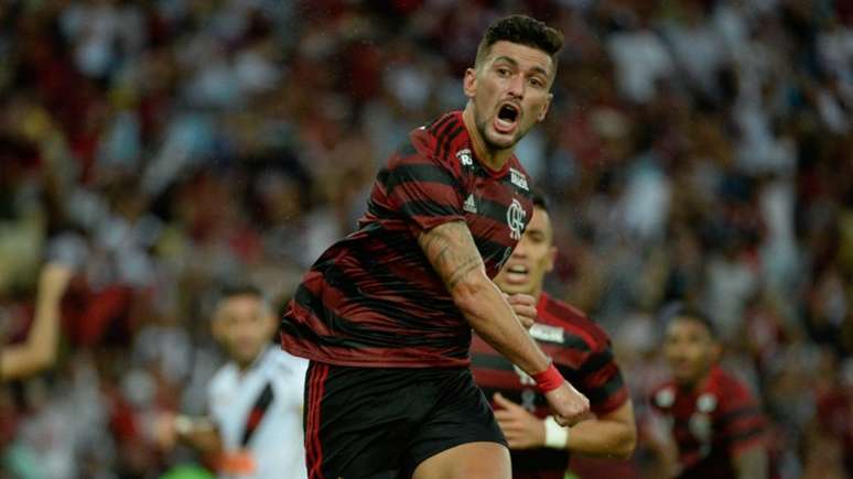 Tem espaço? Arrascaeta e Diego mostraram bom entrosamento no último jogo (Foto: Alexandre Vidal/Flamengo)