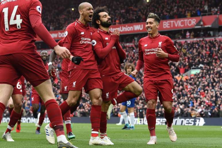 Salah marcou um golaço para dar a vitória ao Liverpool (Foto: PAUL ELLIS / AFP)