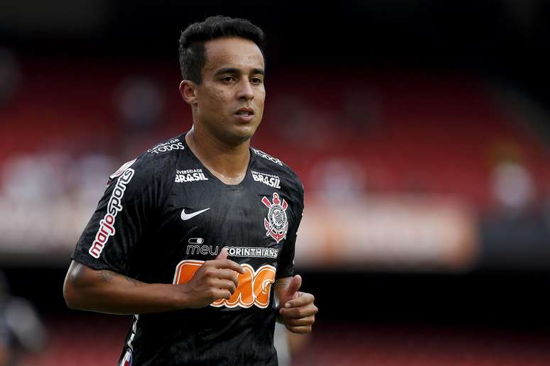 Jadson do Corinthians durante o jogo entre São Paulo FC e Corinthians realizado no Estádio do Morumbi em São Paulo, SP. A partida é a primeira válida pela Final do Paulistão 2019.