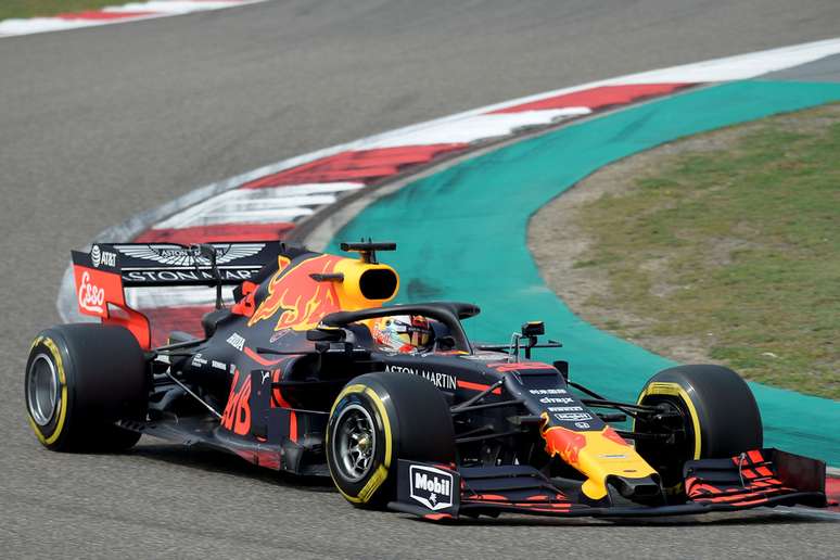 Verstappen nega rumores sobre a Mercedes