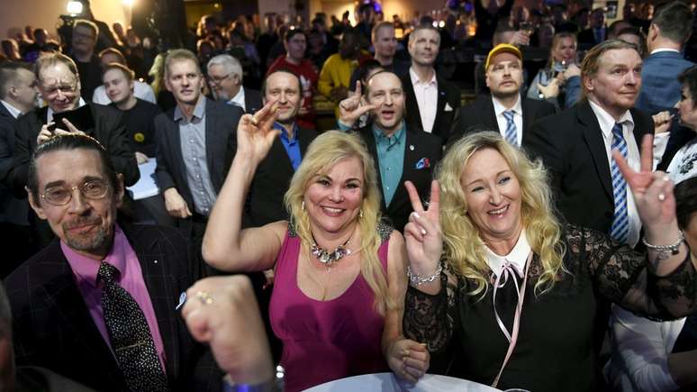 Os membros do partido Verdadeiros Finlandes não esperavam um resultado tão favorável