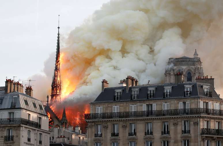 Incêndio na Catedral de Notre Dame, em Paris Foto: REUTERS/