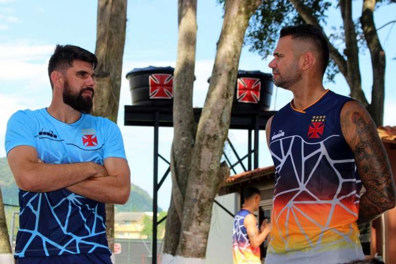 Fernando Miguel e Castan estão fora da Copa do Brasil (Foto: Carlos Gregório Júnior/Vasco.com.br)