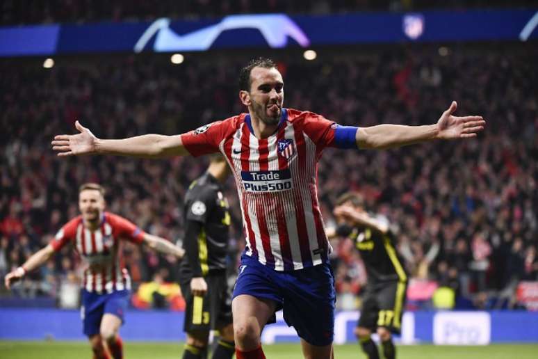 Godín é um dos maiores ídolos da história do Atlético de Madrid (Foto: AFP)