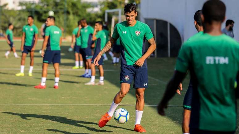 Pedro tem treinado com bola no CT Pedro Antônio desde o dia 4 de março (Foto: Lucas Merçon/Fluminense)
