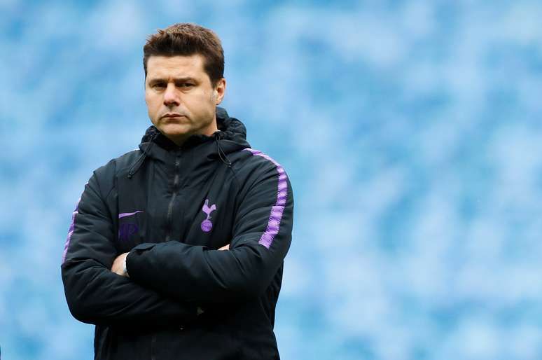 Pochettino durante treino do Tottenham