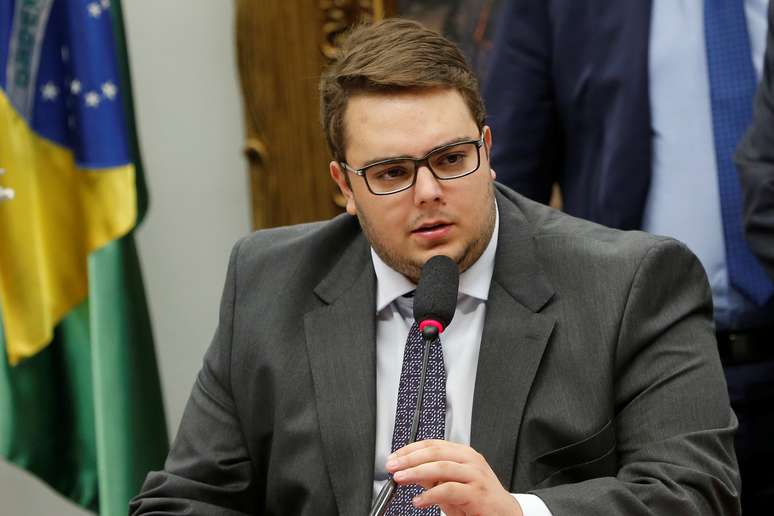 Presidente da CCJ da Câmara, Felipe Francischini, durante reunião do colegiado em Brasília
03/04/2019 REUTERS/Adriano Machado