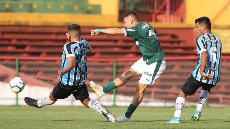 Aníbal empatou o jogo para o Palmeiras já nos acréscimos da Copa do Brasil sub-20 (Foto: Ag. Palmeiras)