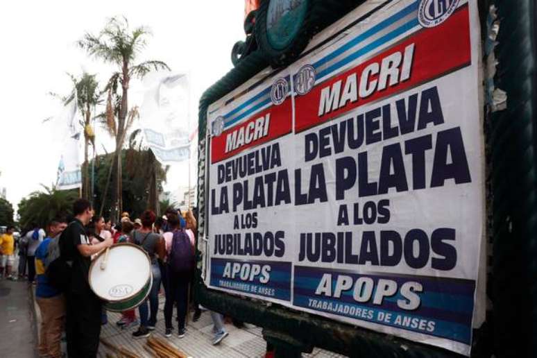 Protesto contra as políticas econômicas do governo Macri em Buenos Aires, 4 de abril de 2019