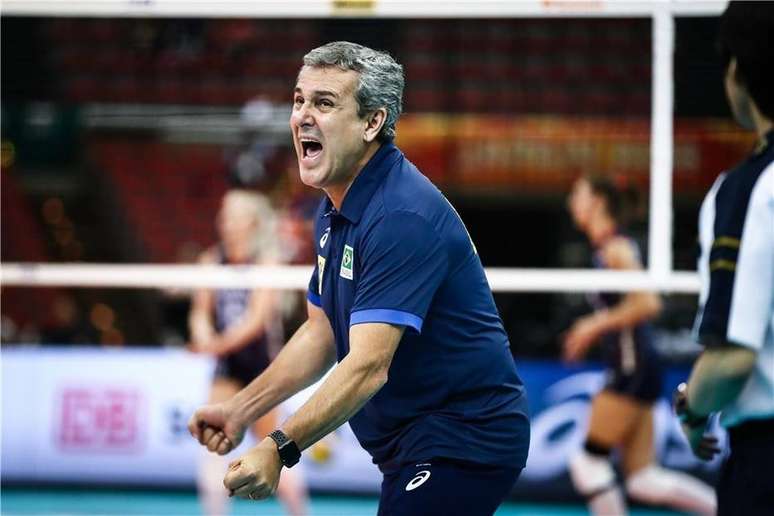 Zé Roberto Guimarães, técnico da seleção brasileira feminina de vôlei.