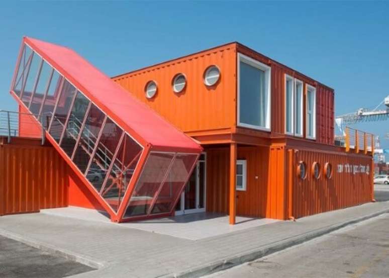 39. Casa com container “tombado”. Fonte: Pinterest