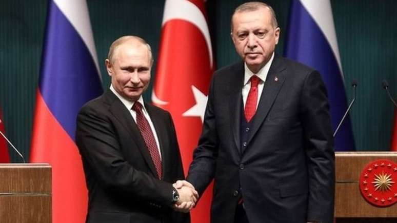 J&aacute; a rela&ccedil;&atilde;o do turco Erdogan e do russo Putin aparenta estar cada vez mais pr&oacute;xima