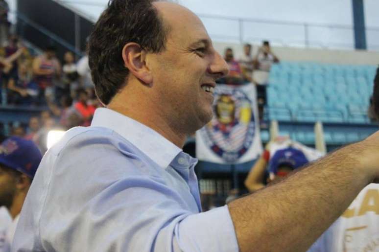 Rogério Ceni é cortejado pelo Atlético-MG, que nega ter aberta negociações com o treinador do Fortaleza - Fortaleza (Foto: Dudu Oliveira/Fortaleza EC)