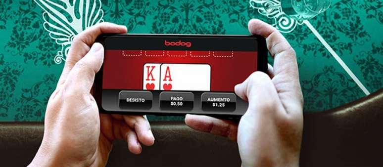 Plataforma Bodog tem uma série de facilidades para usuários jogarem pôquer pelo celular (Fotomontagem)
