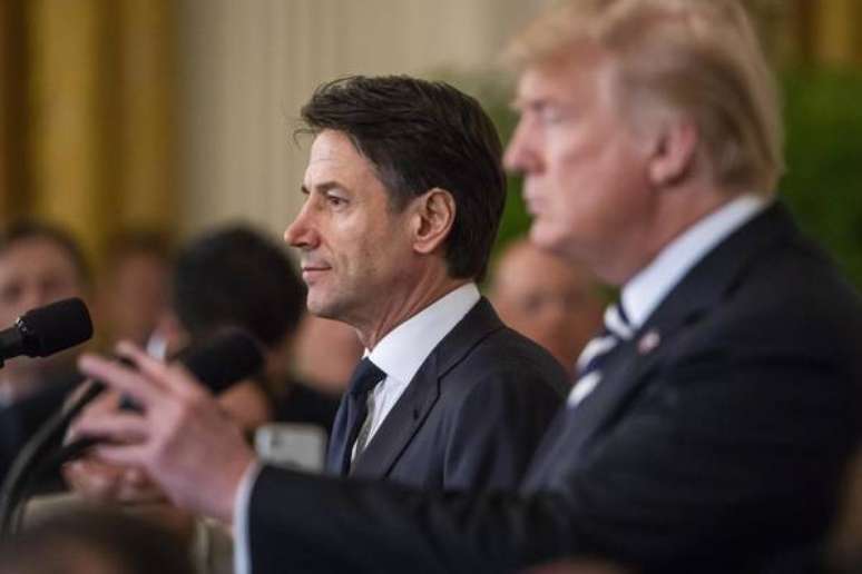 Giuseppe Conte e Donald Trump durante reunião na Casa Branca, em 30 de julho