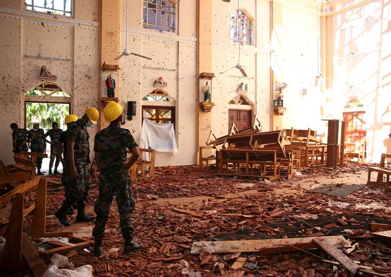 Interior de igreja alvo de ataque no Sri Lanka
22/04/2019
REUTERS/Athit Perawongmetha