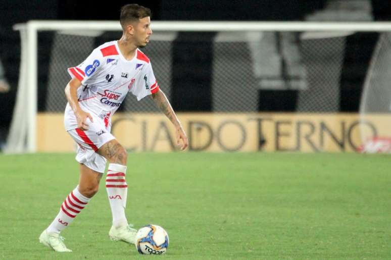 Marcos Junior atuará pelo Vasco no restante da temporada (Foto: Celso Pupo/Fotoarena)