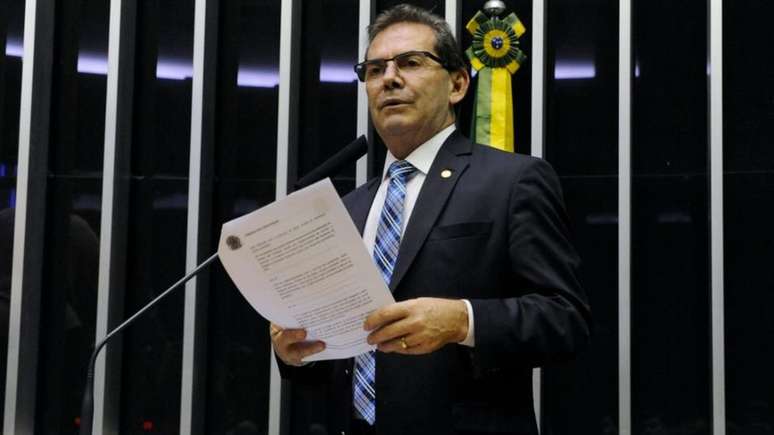 Relator do PL 1321/19, que tratava da duração dos mandatos de dirigentes dos partidos, deputado Paulinho da Força incluiu emenda da anistia