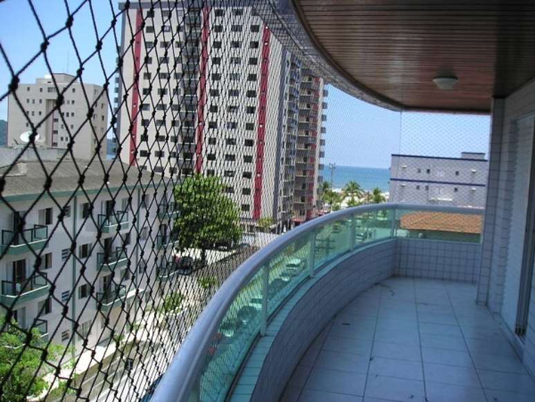 14- A tela de prote&ccedil;&atilde;o para varanda pode ter o fio preto. Fonte: Reprotec