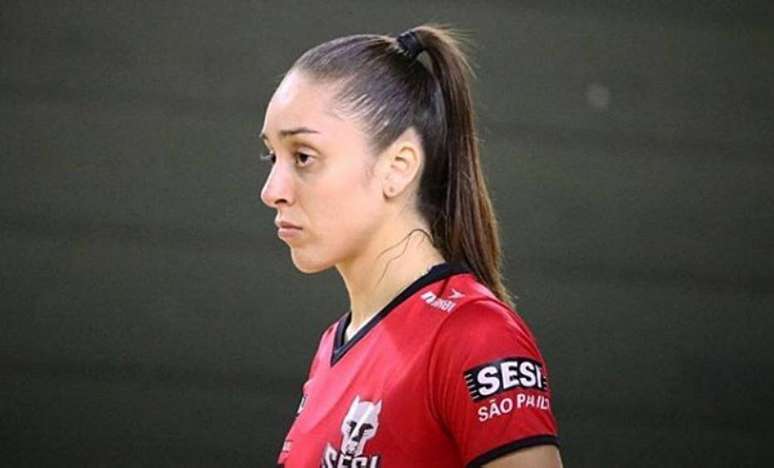 Gabi Cândido alegou problemas de saúde e não vai defender a seleção