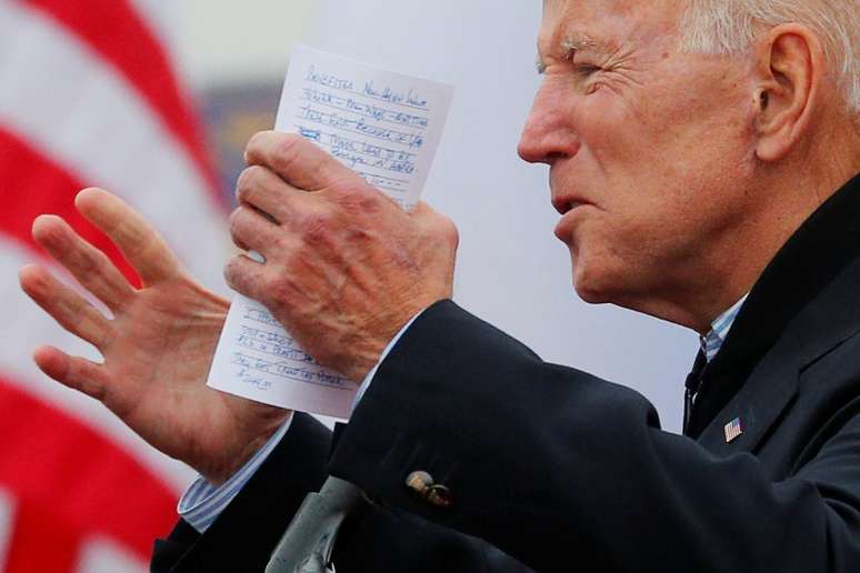 O ex-vice-presidente dos Estados Unidos Joe Biden durante evento em Boston, Massachussetts
18/04/2019
REUTERS/ Brian Snyder